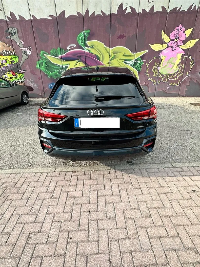 Audi Q3 2020 photo 2