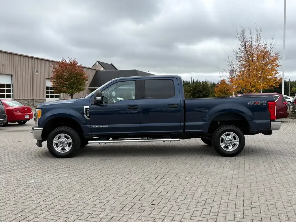 Ford F-350 Super Duty 2017 photo 4