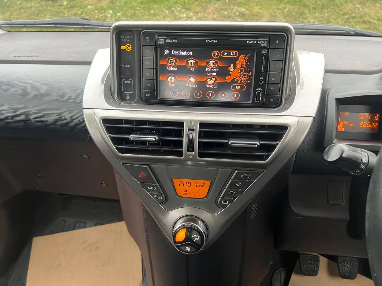 Toyota Iq 2010 photo 5