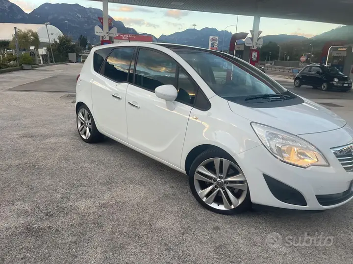 Opel Meriva 2010 photo 4