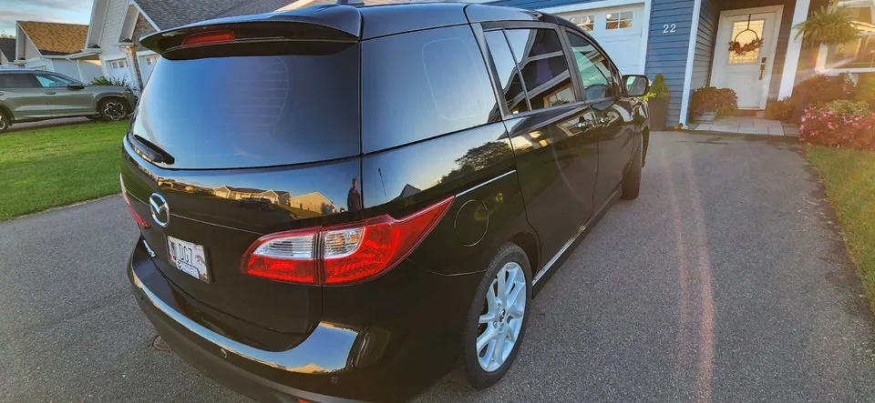 Mazda 5 Gt 2017 photo 2