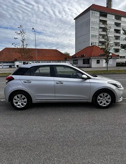 Hyundai I20