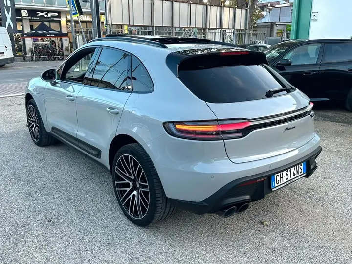 Porsche Macan 2022 photo 3