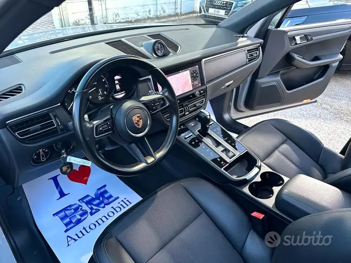 Porsche Macan 2022 photo 5