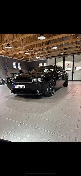 Dodge Challenger