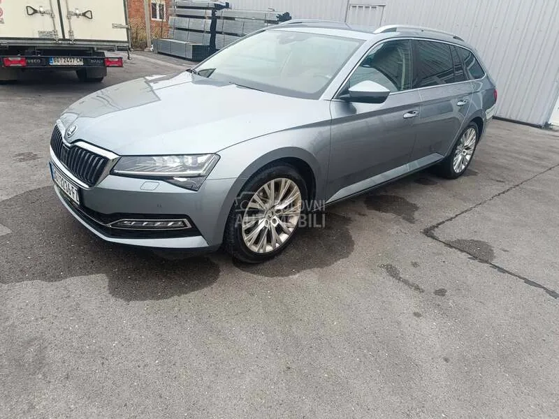 Skoda Superb 2020 photo 2