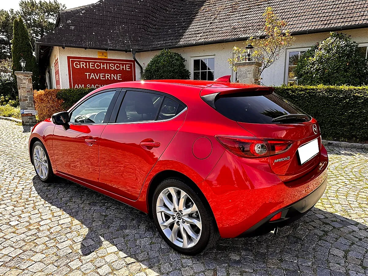 Mazda Mazda3 2016 photo 3