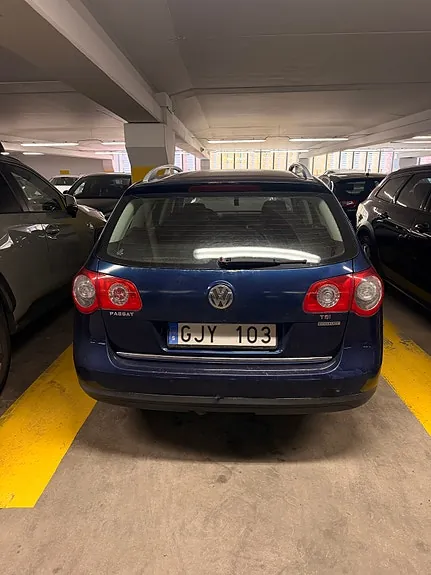 Volkswagen Passat 2010 photo 4