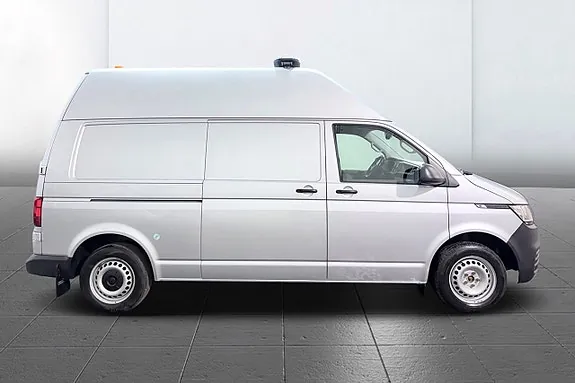 Volkswagen Transporter 2021 photo 5