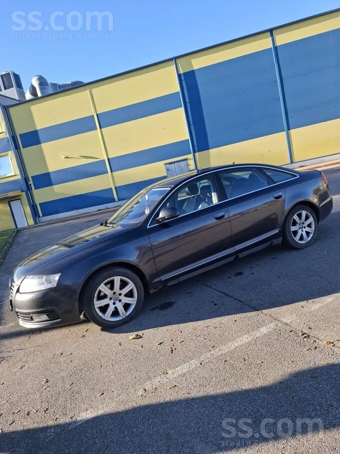 Audi A6 2010 photo 5