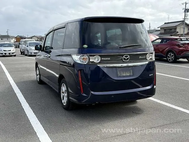 Mazda Biante 2012 photo 3