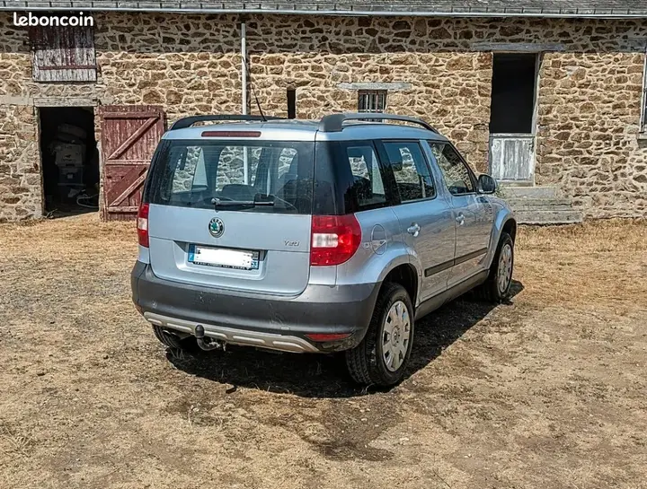 Skoda Yeti 2010 photo 3
