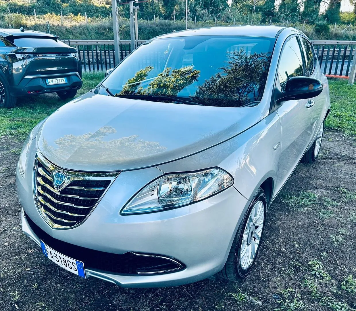 Lancia Ypsilon
