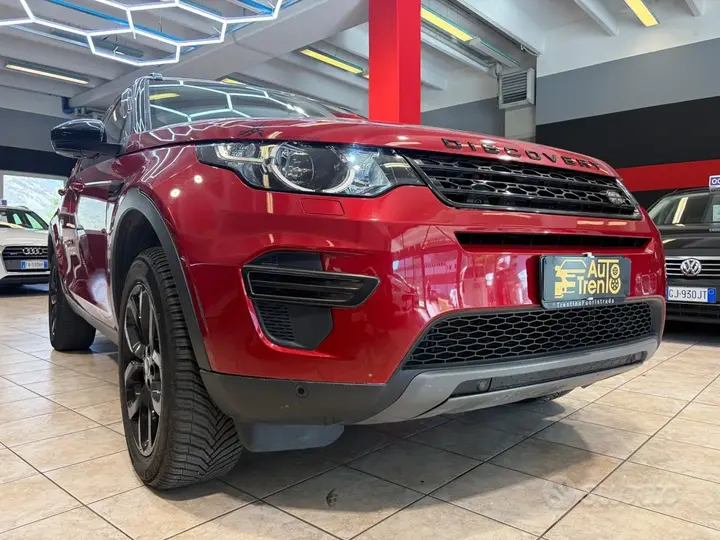 Land Rover Discovery Sport 2017 photo 3