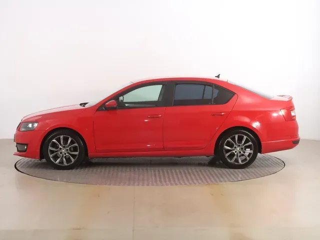 Skoda Octavia 2015 photo 2