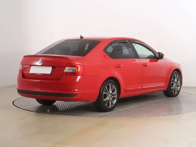 Skoda Octavia 2015 photo 4
