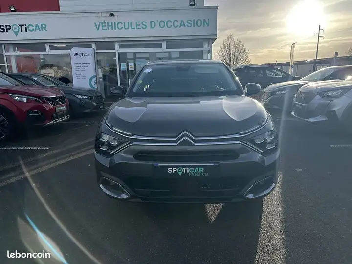 Citroen C4 2024 photo 2