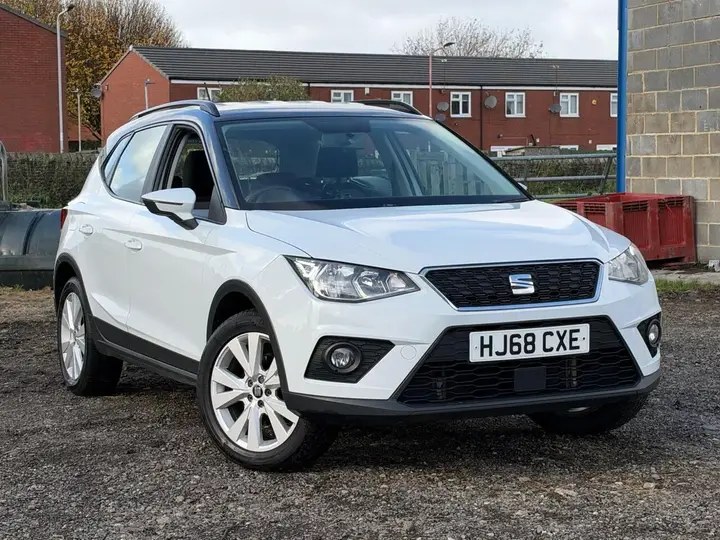 Seat Arona