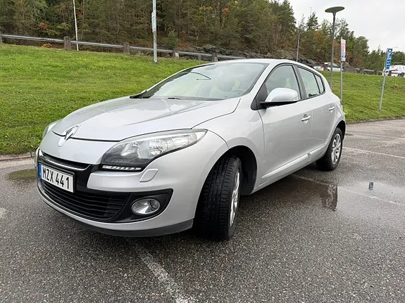 Renault Megane Iii 2013 photo 2