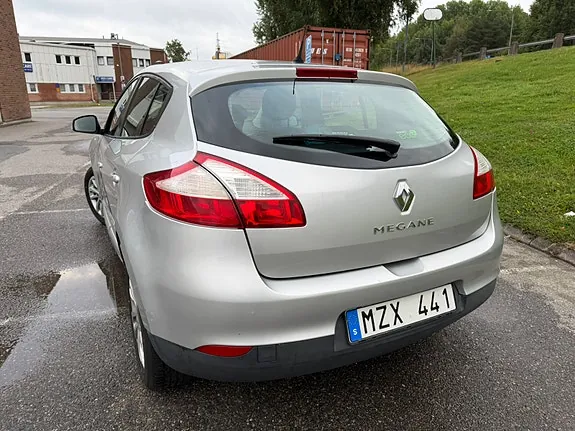 Renault Megane Iii 2013 photo 4