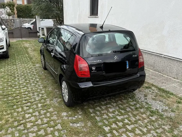 Citroen C2 2004 photo 2