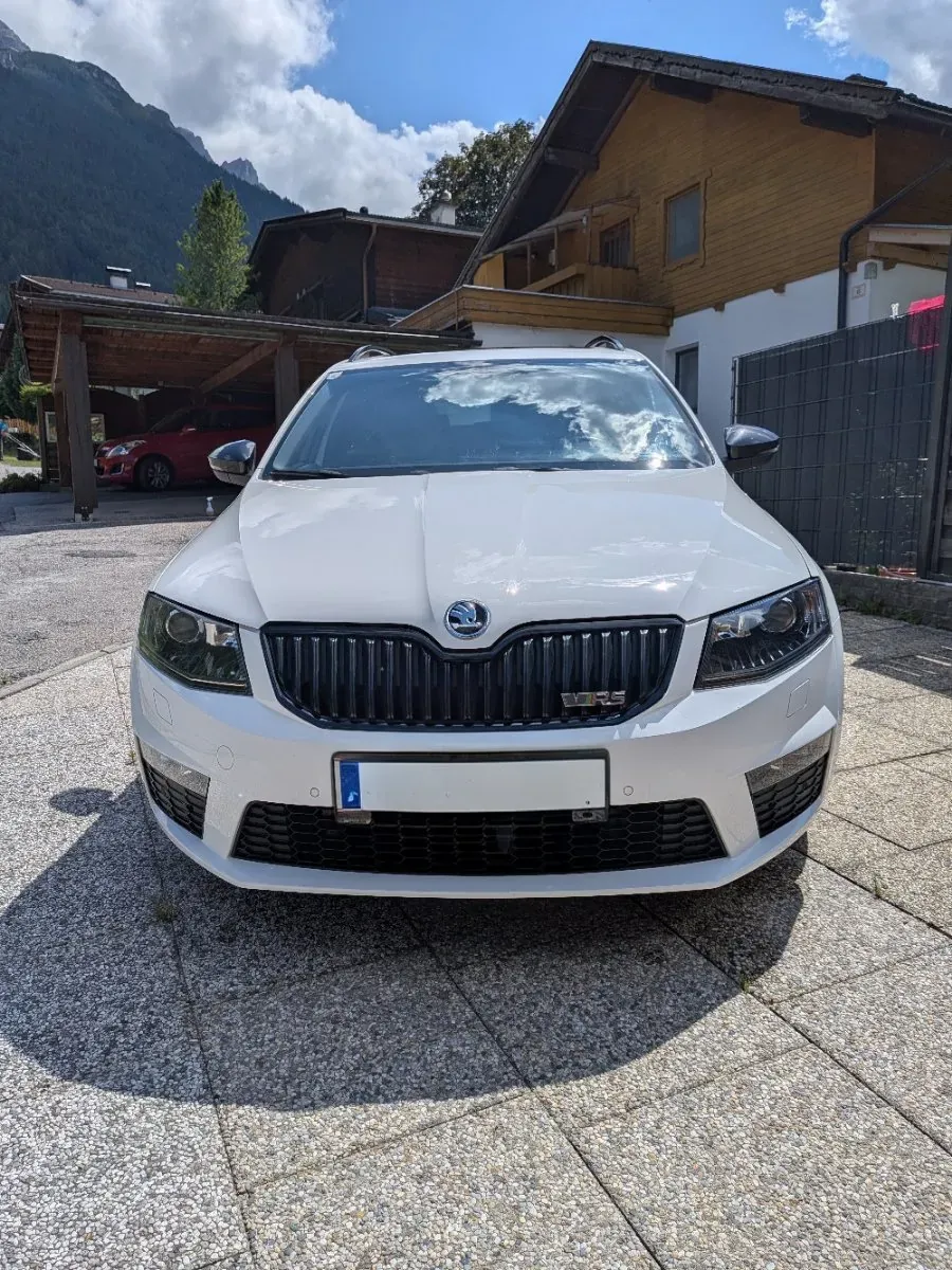 Skoda Octavia 2016 photo 2