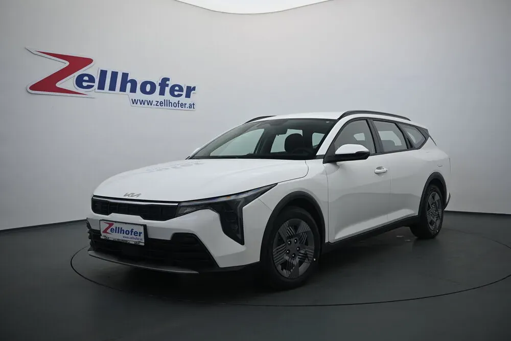 Kia K4