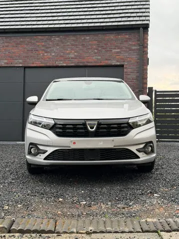 Dacia Sandero 2022 photo 2