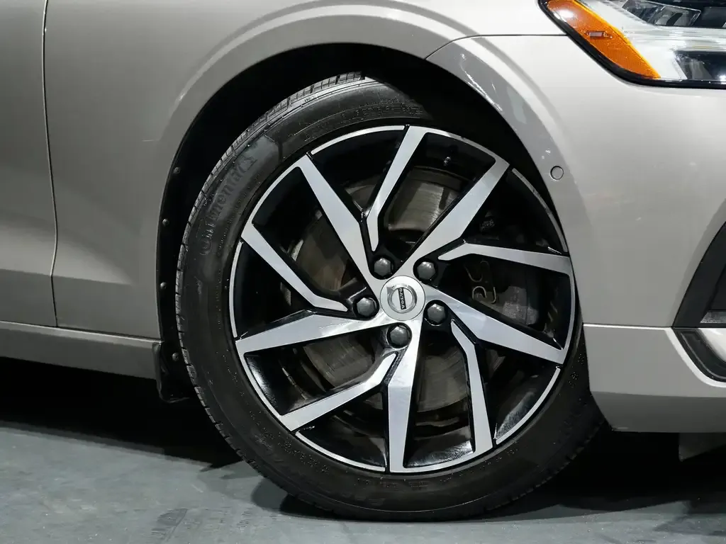 Volvo S60 2019 photo 4