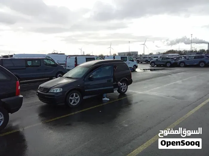 Opel Astra 2000 photo 2