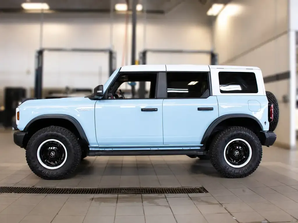 Ford Bronco 2024 photo 3