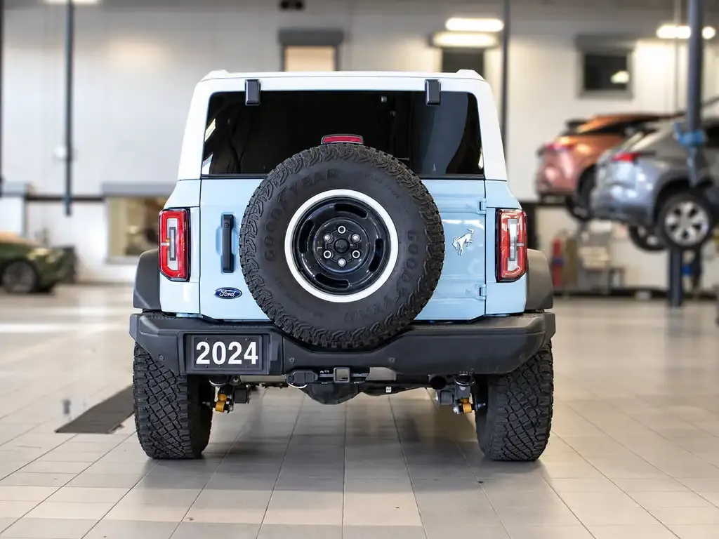 Ford Bronco 2024 photo 4