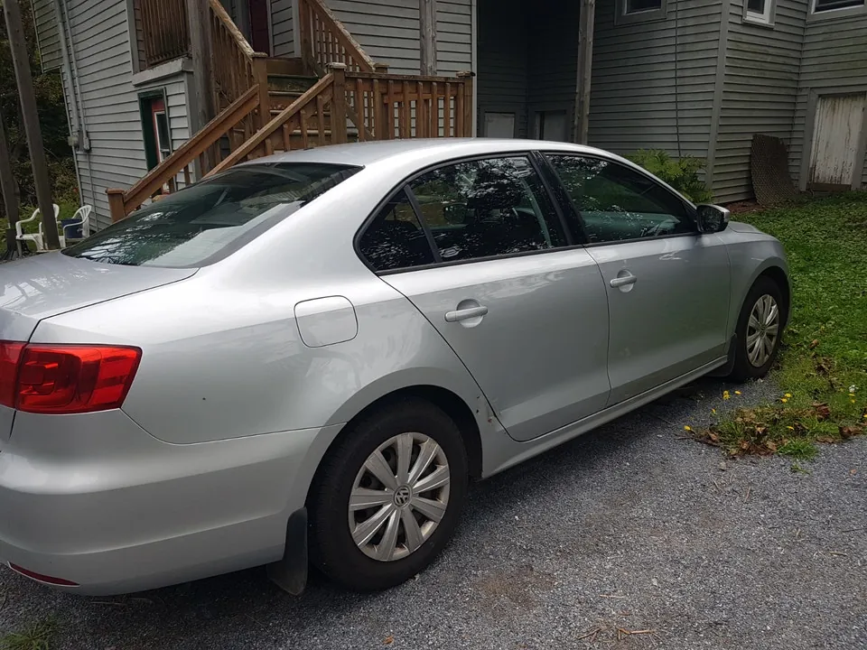 Volkswagen Jetta 2014 photo 2