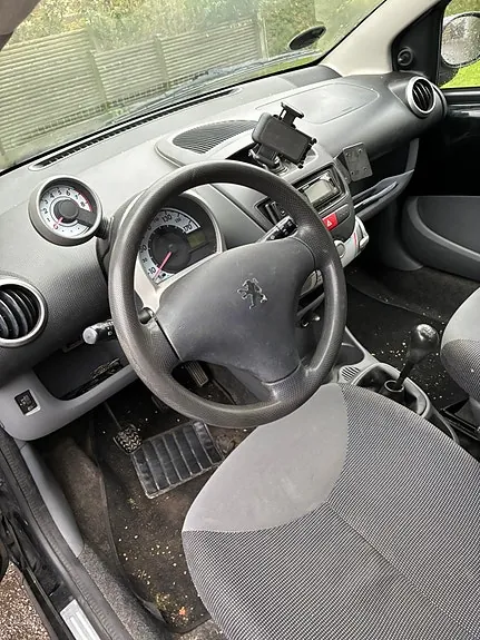 Peugeot 107 2007 photo 4