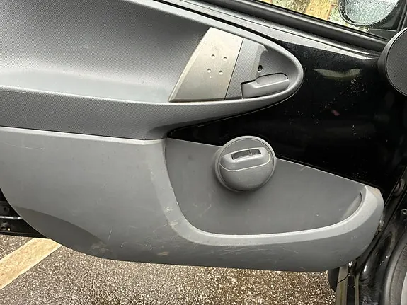 Peugeot 107 2007 photo 5