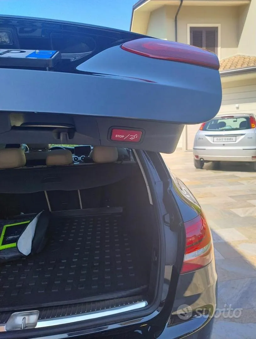 Mercedes-Benz C 2017 photo 5