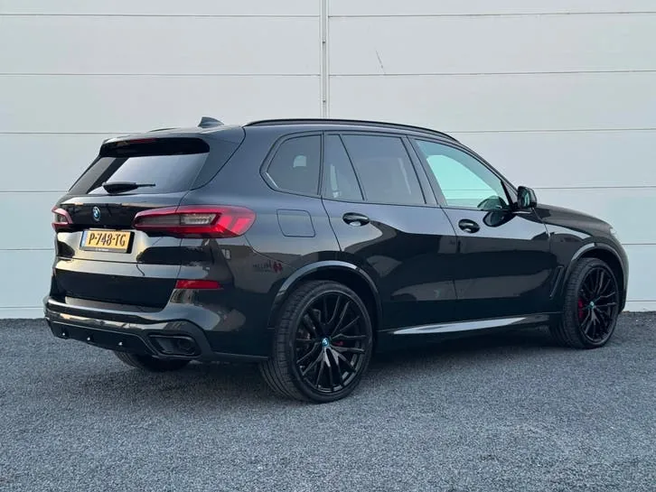BMW X5 2022 photo 2