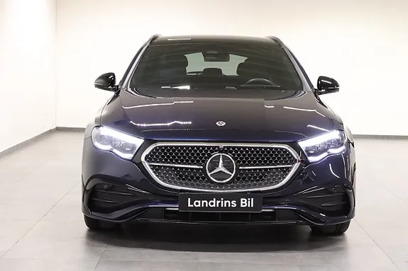 Mercedes-Benz E300 2026 photo 2