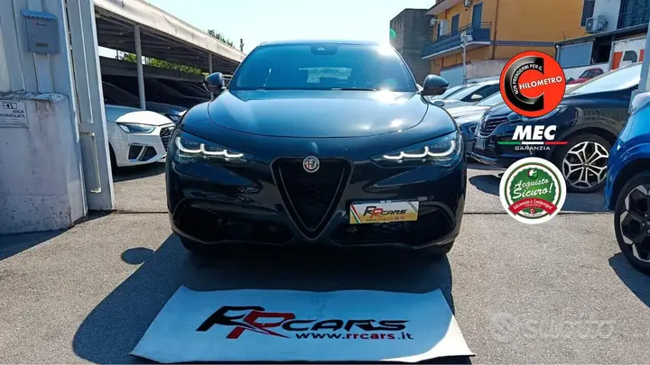 Alfa Romeo Stelvio 2023 photo 2