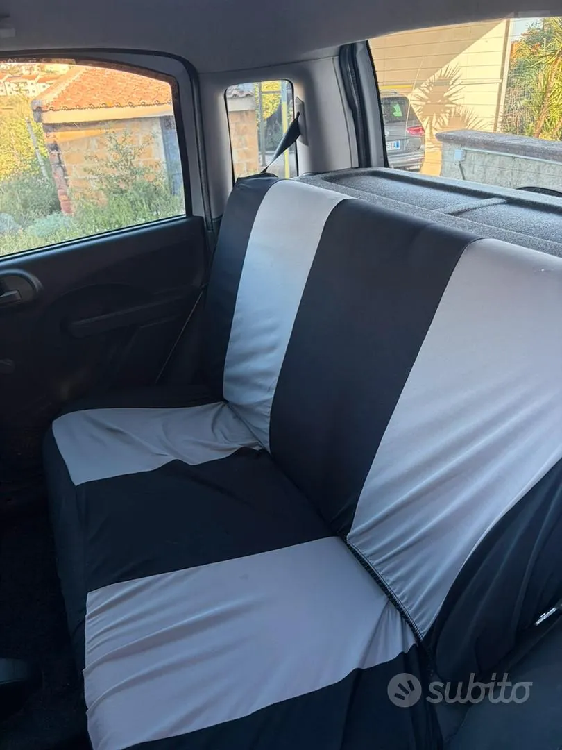 Fiat Panda 2011 photo 3