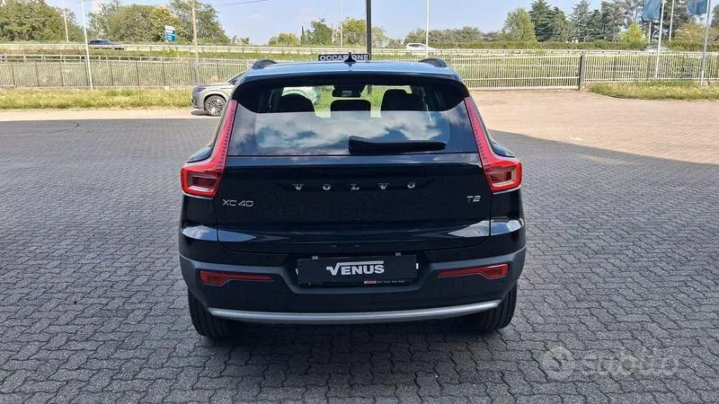 Volvo Xc40 2022 photo 3
