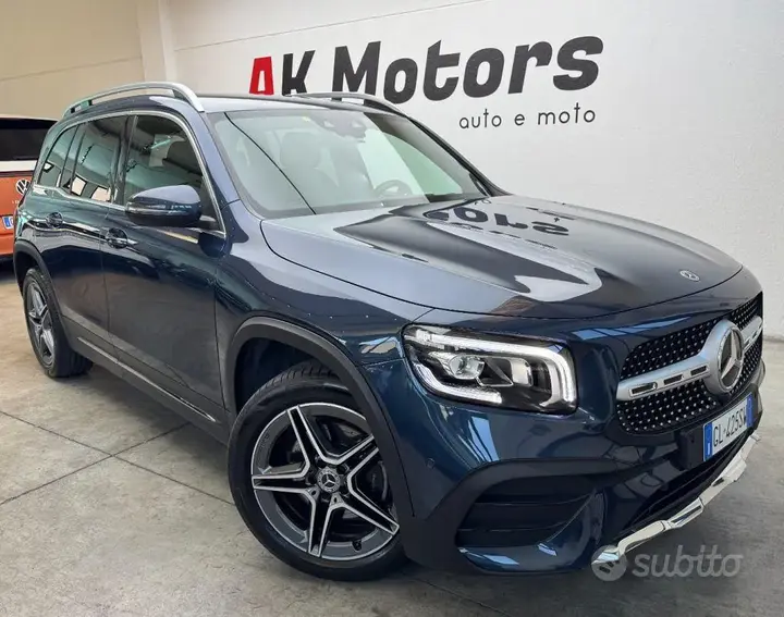 Mercedes-Benz Glb