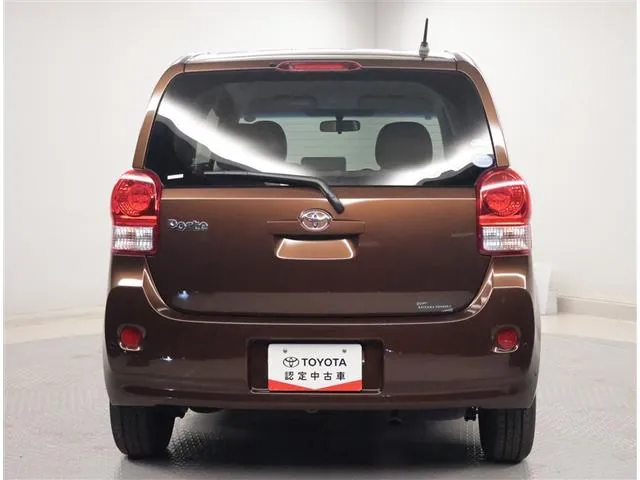 Toyota Porte 2014 photo 4