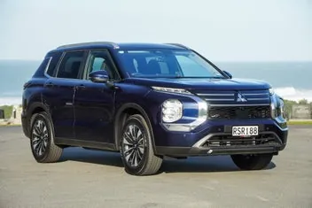 Mitsubishi Outlander 2026 photo 2
