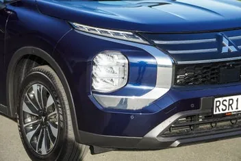 Mitsubishi Outlander 2026 photo 5