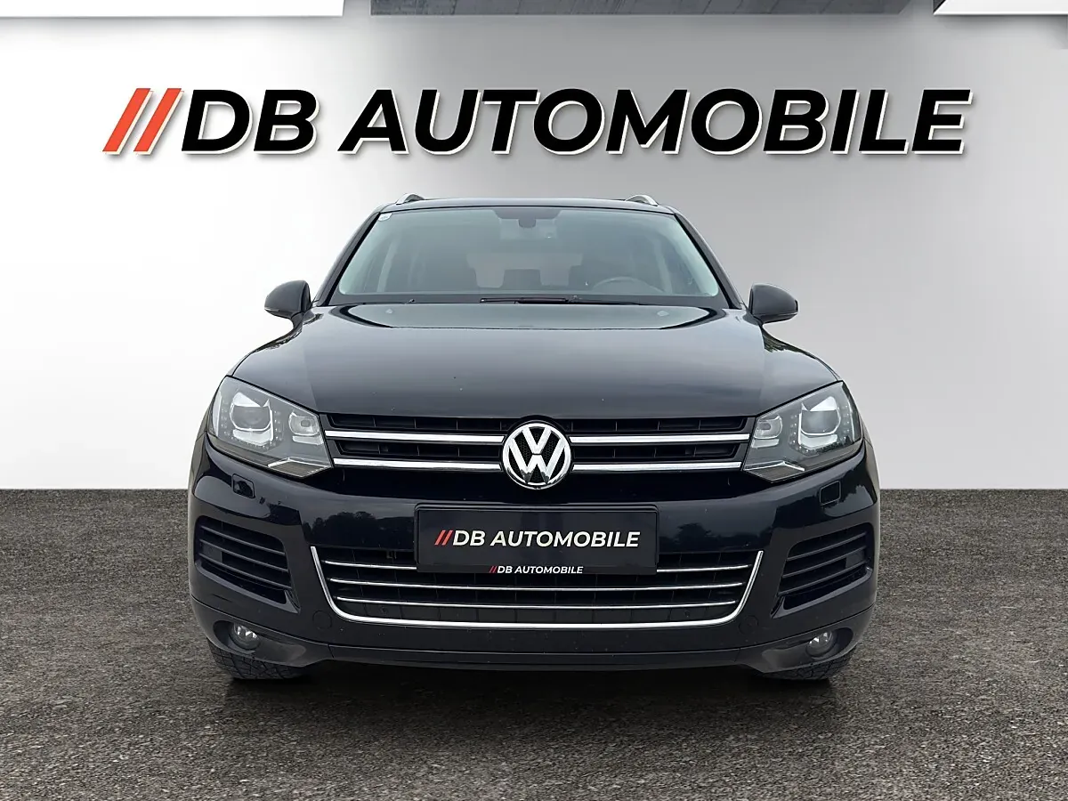 Volkswagen Touareg 2013 photo 2