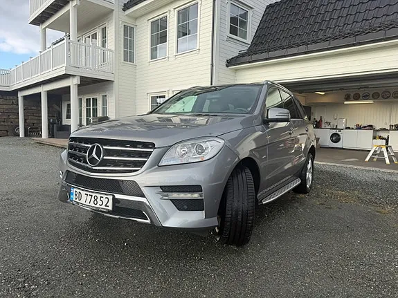 Mercedes-Benz Ml350 2012 photo 2