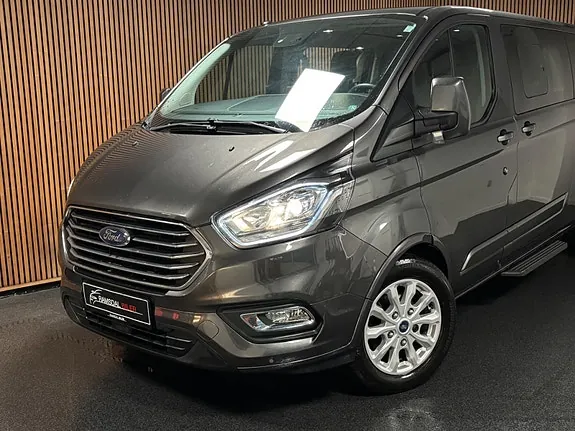 Ford Tourneo Custom 320L 2018 photo 2