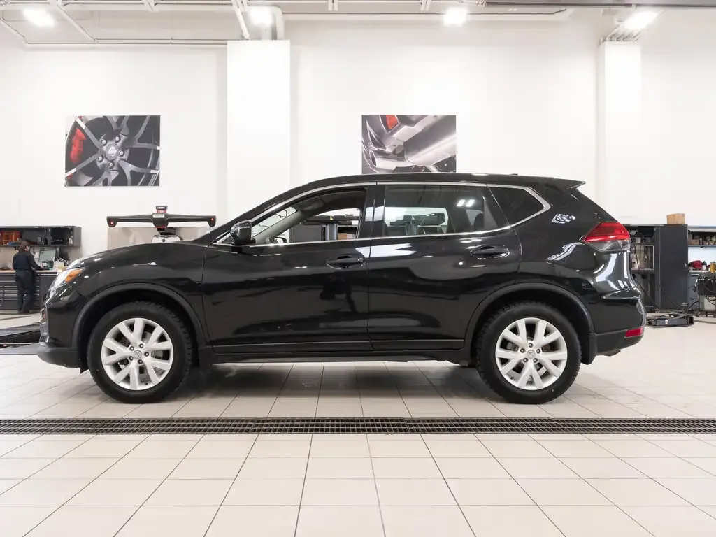Nissan Rogue 2017 photo 2