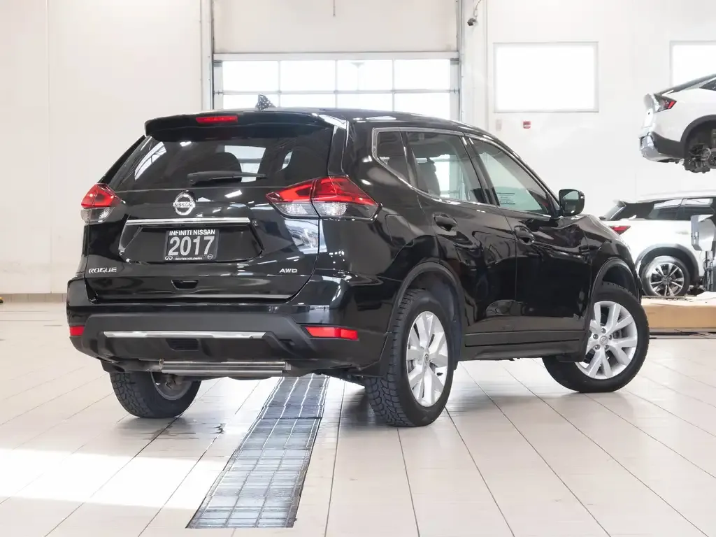 Nissan Rogue 2017 photo 3
